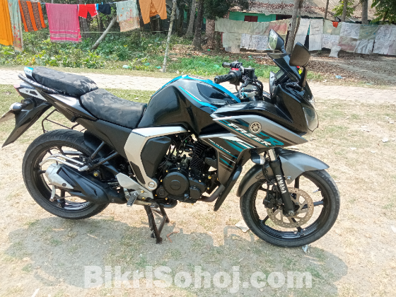 Yamaha Fazer fi V2